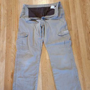 Wranglers fleece lined khaki pants with cargo pockets